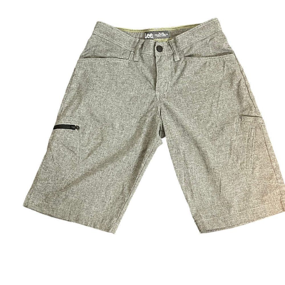 Boys Size 14 Lee® Grafton Easy-Care Shorts in Regular & Husky